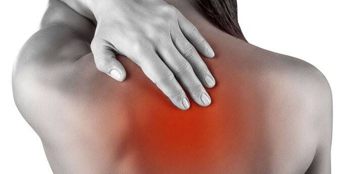 bolovi u leđima s osteohondrozom u prsima